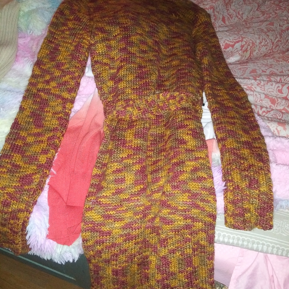 Fall long sweater/duster - Picture 2 of 3